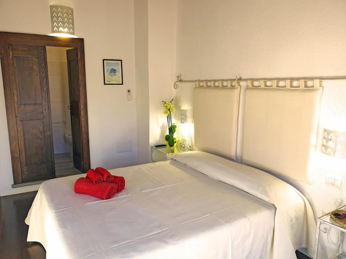 The Templars Guesthouse Santu Lussurgiu Exterior photo