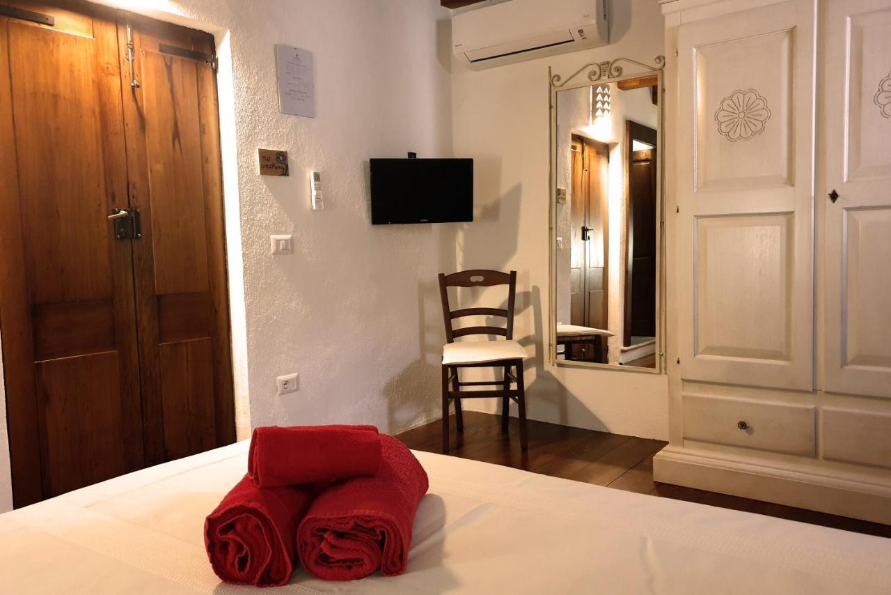 The Templars Guesthouse Santu Lussurgiu Exterior photo
