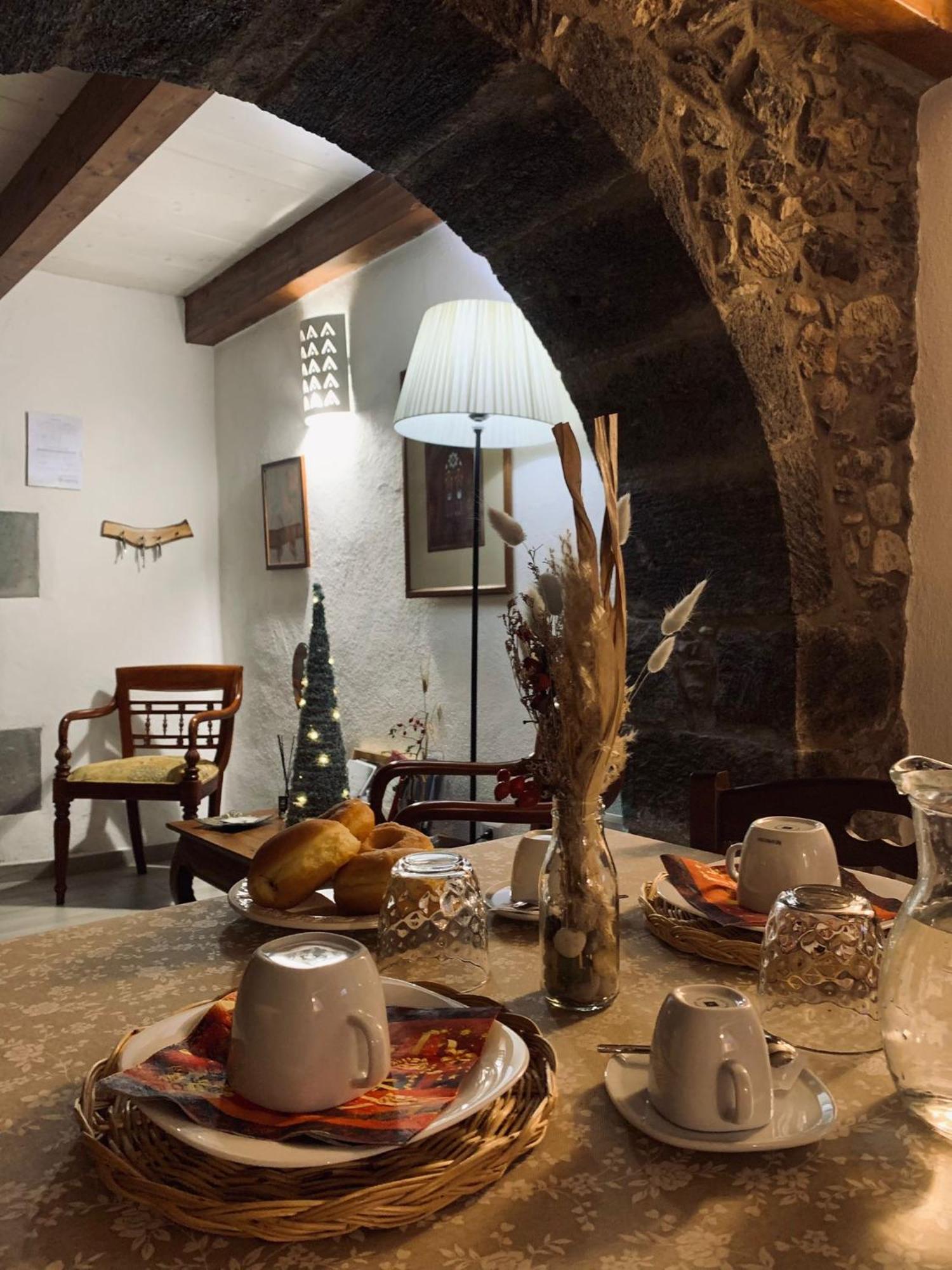 The Templars Guesthouse Santu Lussurgiu Exterior photo